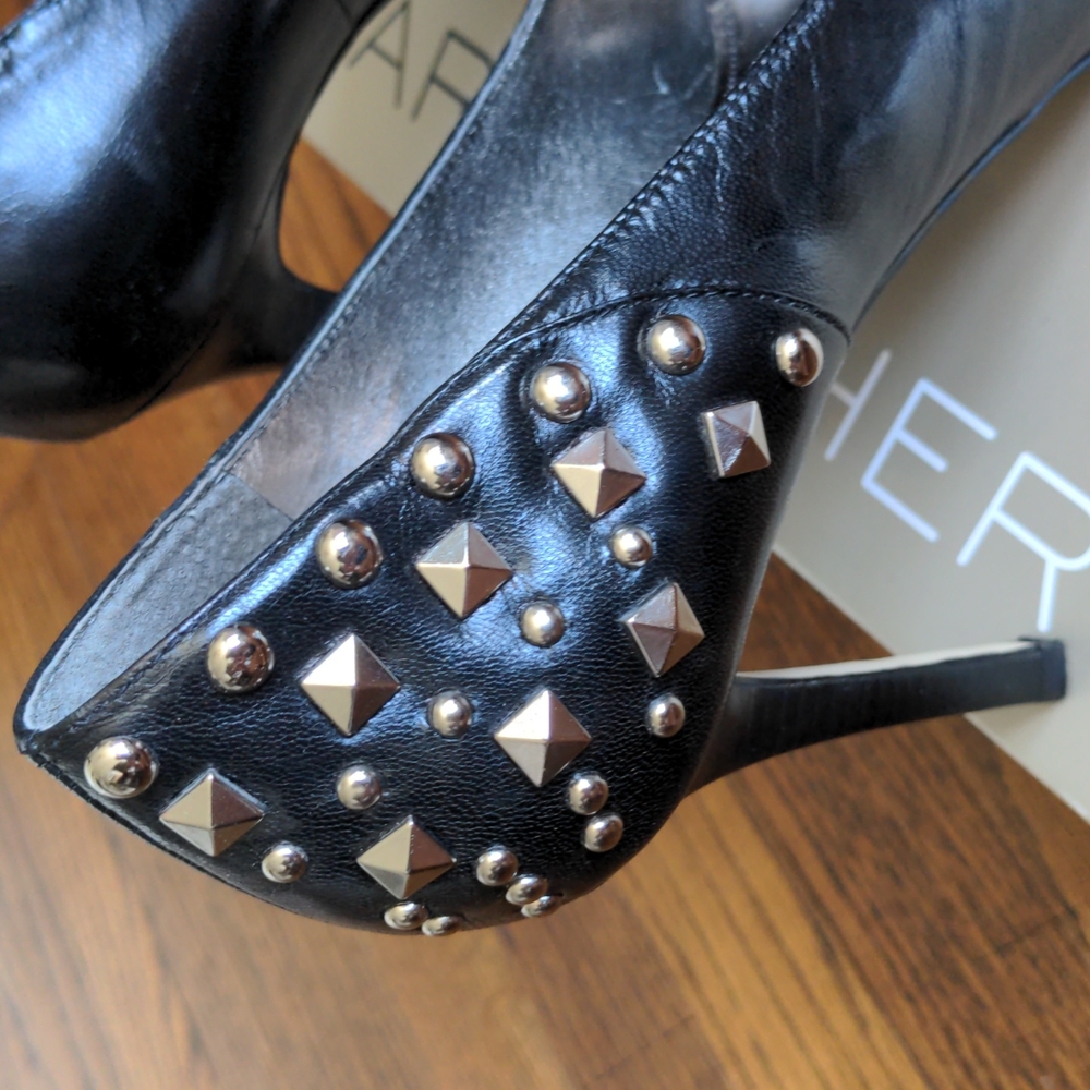 Marc Fisher Black Studded Platform Pumps 9.5 - Picture 4 of 8